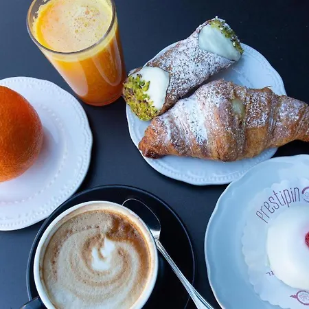 Duca di Uzeda Bed&Breakfast Luxury&Style-2